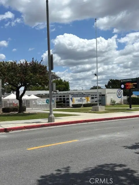 909 S Almansor S, Alhambra, CA 91801 - #3