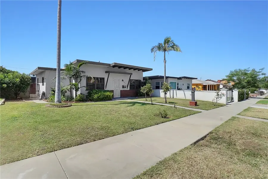 806 W 132nd, Gardena, CA 90247 - #2