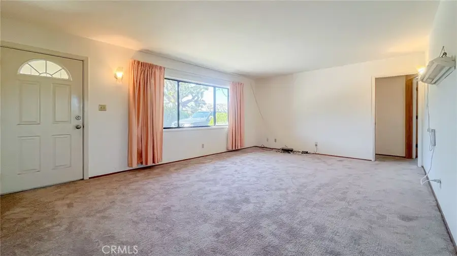 7411 Joshua Ln, Yucca Valley, CA 92284 - #2