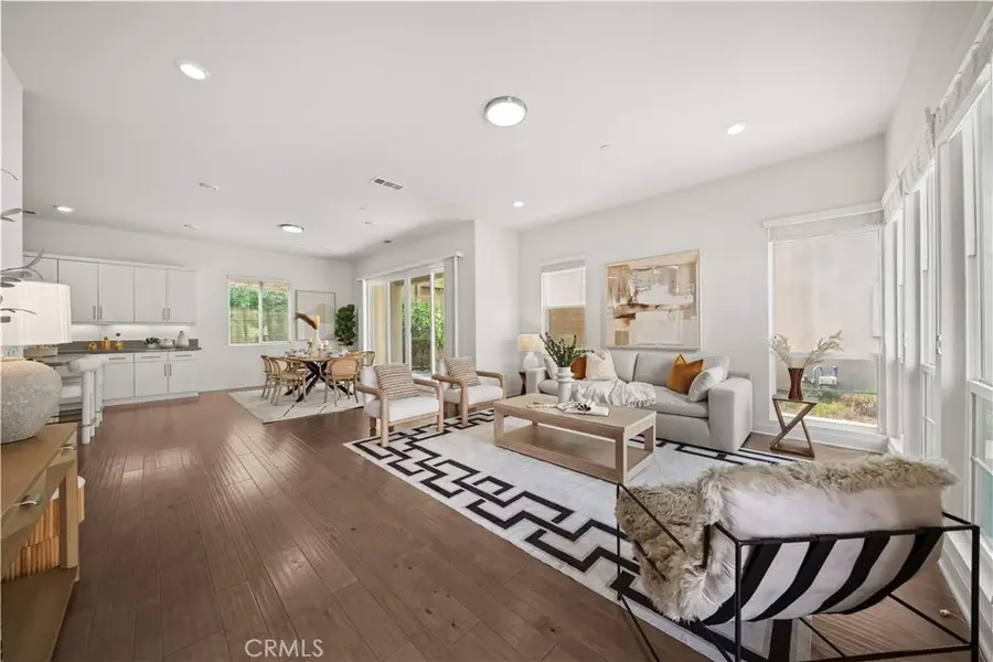 229 Radial, Irvine, CA 92618 - #2