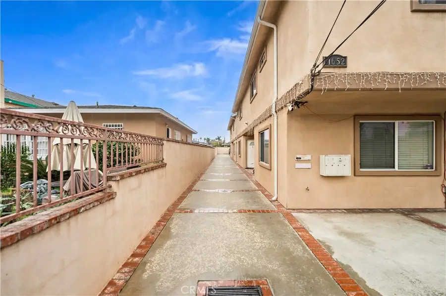 1652 Plaza Del Amo, Torrance, CA 90501 - #2