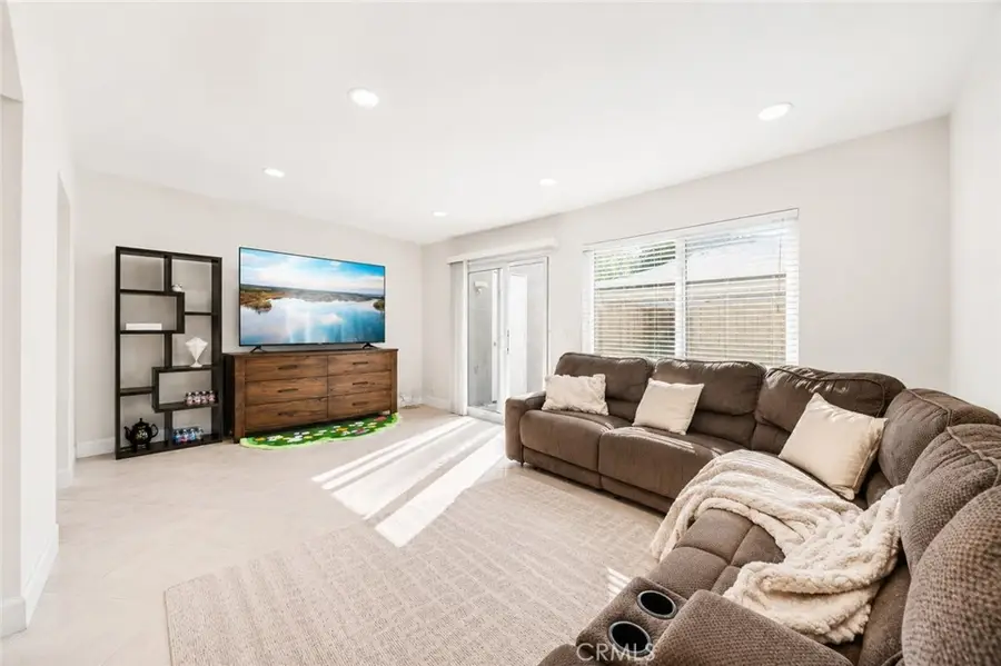 47 Fox #27, Irvine, CA 92614 - #3