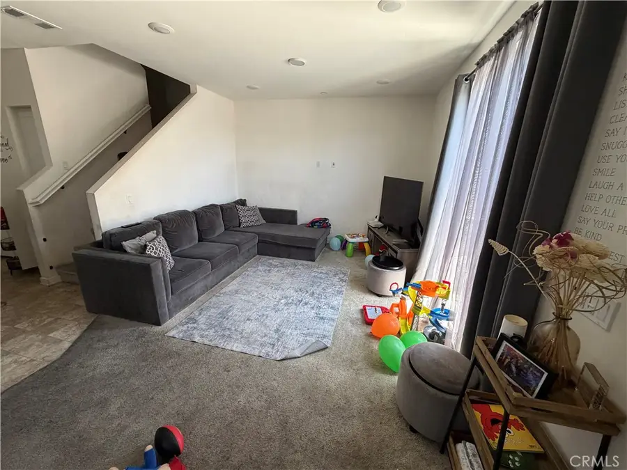 1374 Chervil Way, Upland, CA 91786 - #3