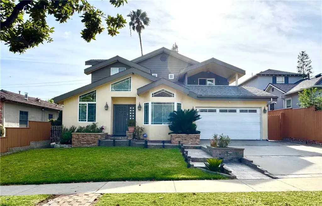 1539 N Roosevelt, Pasadena, CA 91104 - #1