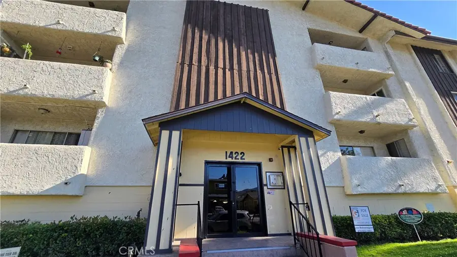 1422 Rock Glen Avenue, Glendale, CA 91205 - #3
