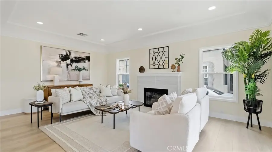 5513 S Mullen, Los Angeles, CA 90043 - #3