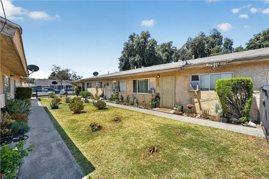 805 E 8th Street, Pomona, CA 91766 - #3
