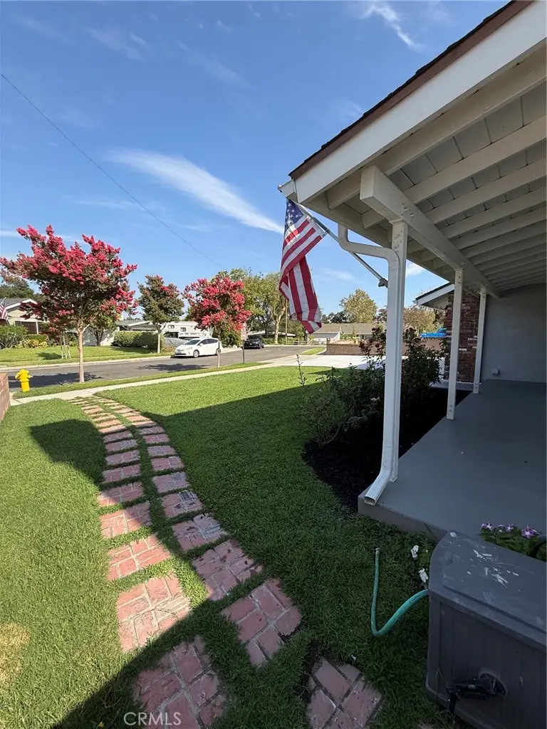 321 N Mountain Avenue, Monrovia, CA 91016 - #3