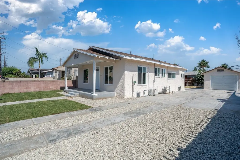 215 E Elm Street, Compton, CA 90220 - #1