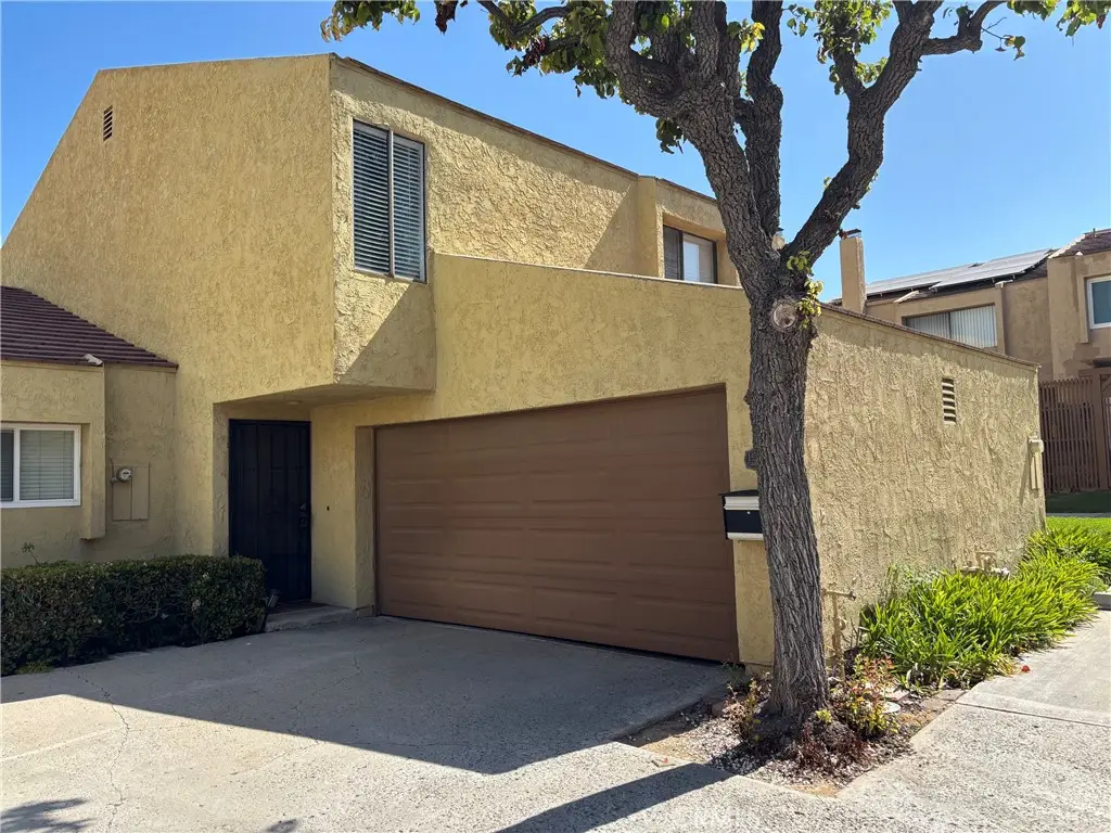19651 Castellana, Yorba Linda, CA 92886 - #1