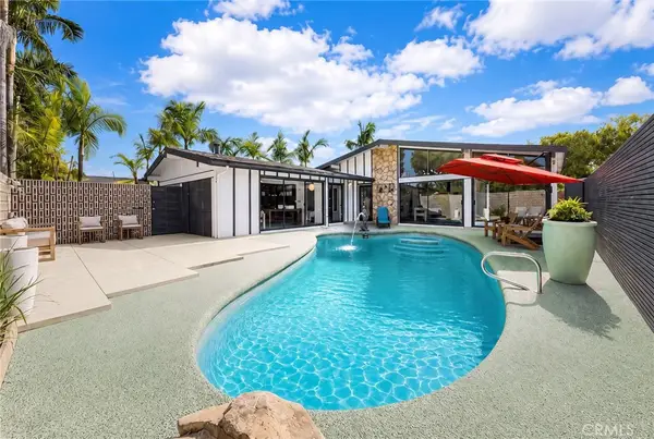 3125 Kallin Avenue, Long Beach, CA 90808