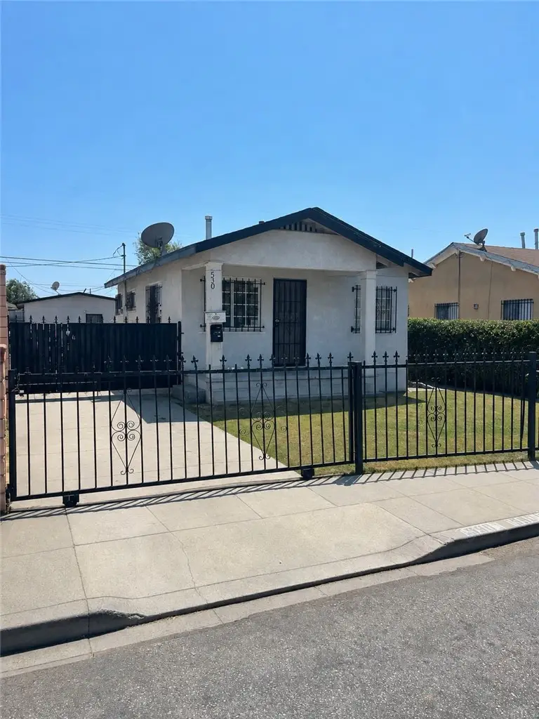 530 W Poplar, Compton, CA 90220 - #1