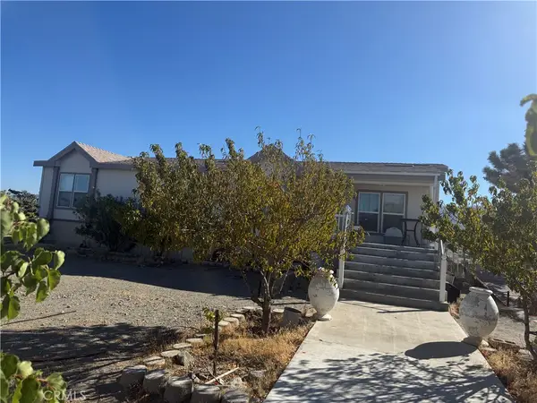3123 Del Rosa Rd, Phelan, CA 92371