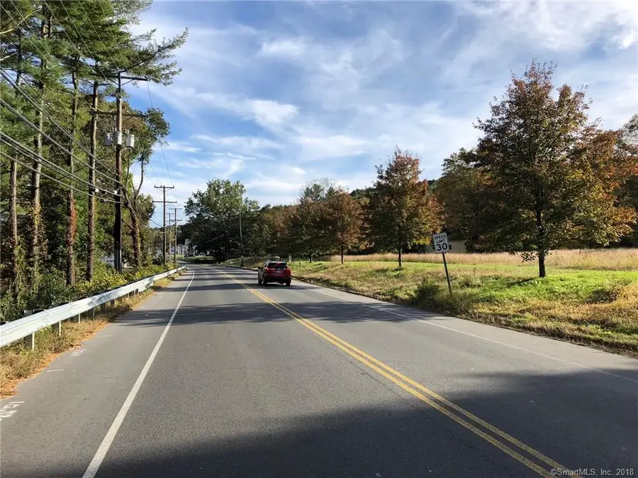 11 Oxford Road, Oxford, CT 06478 - Image #2