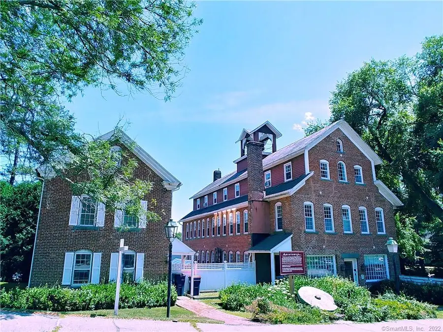 8 Holley Street, Lakeville, CT 06039 - Image #3