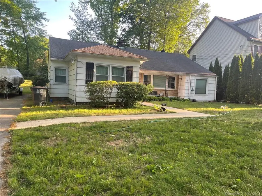 55 Merriman Road, Stamford, CT 06905 - Image #3