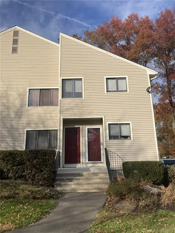 44 Lance Circle #44, Bridgeport, CT 06606