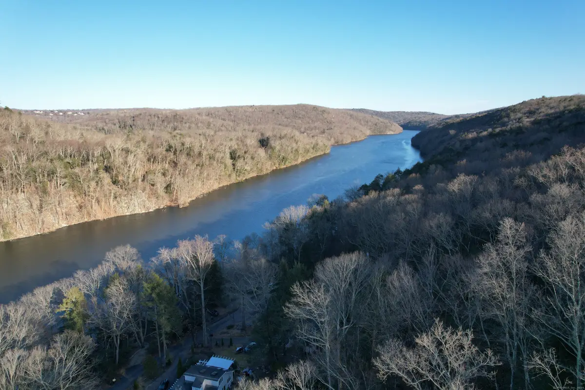 30 Cedarhurst Trail, Sandy Hook, CT 06482 - Image #1