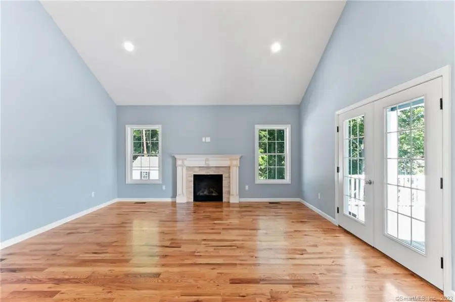 18-A Talcott Ridge Drive, Middletown, CT 06457 - Image #3