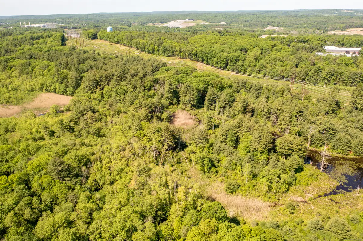 241 Killingly Avenue, Putnam, CT 06260 - Image #1