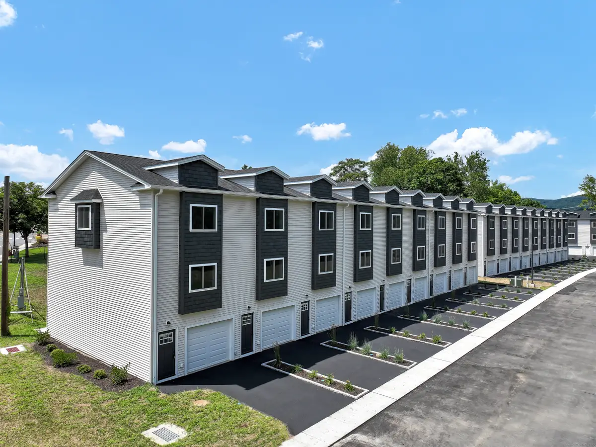 33 Main Street #4, Meriden, CT 06451 - Image #1