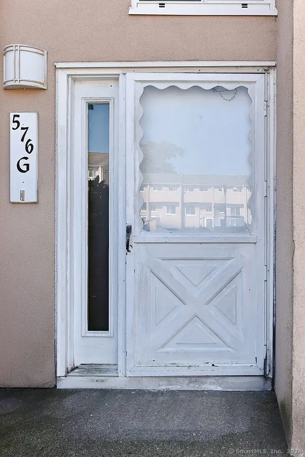 576 Shennecossett Road #G69, Groton, CT 06340