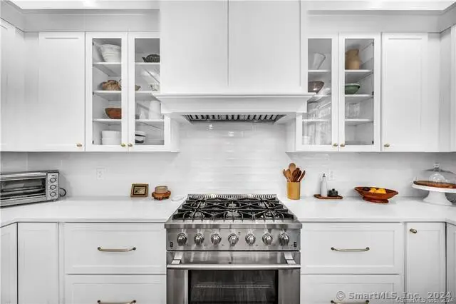 454 Horse Pond Road #C, Madison, CT 06443 - Image #3