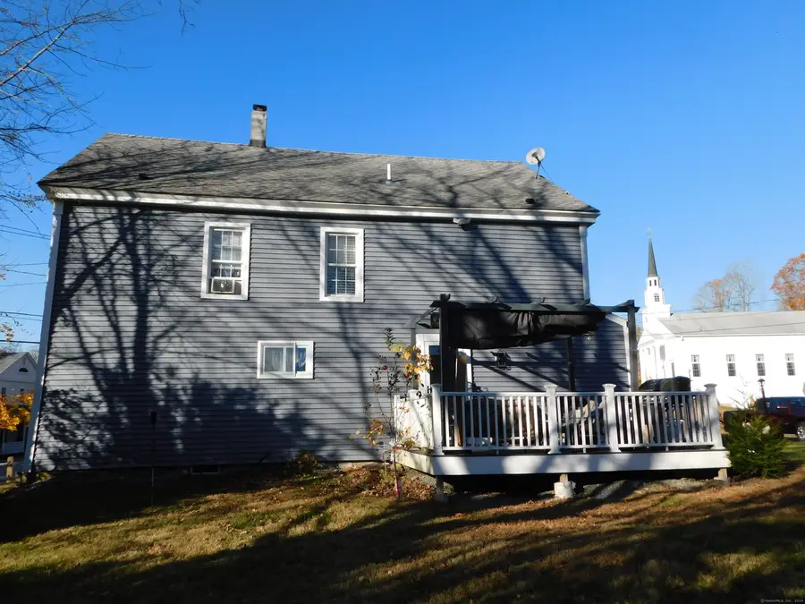 1 Library Road, Canterbury, CT 06331 - #3