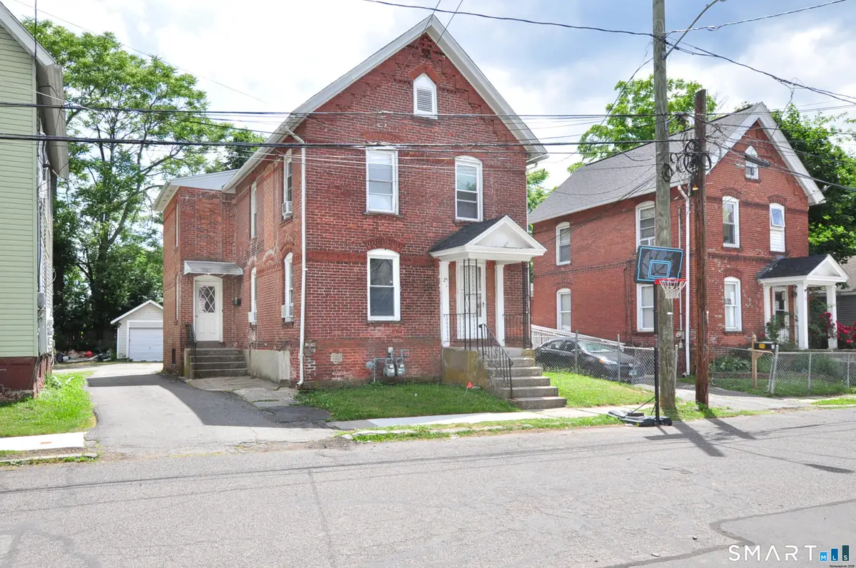 24 Garden Street, Meriden, CT 06451 - #1
