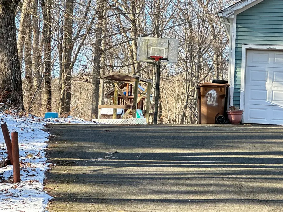 61 Maler Avenue, Shelton, CT 06484 - Image #3