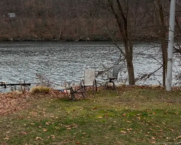 74 Victory Street, Shelton, CT 06484