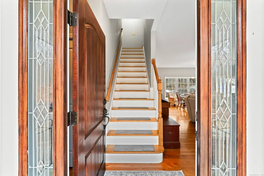 9 Jordan Hill Road, Sandy Hook, CT 06482 - #2