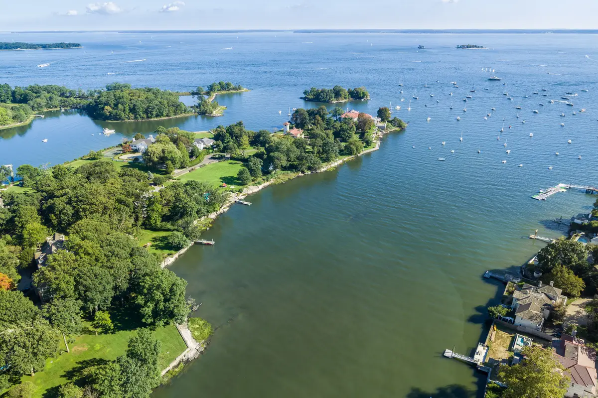 2 Vista Drive, Greenwich, CT 06830 - Image #1