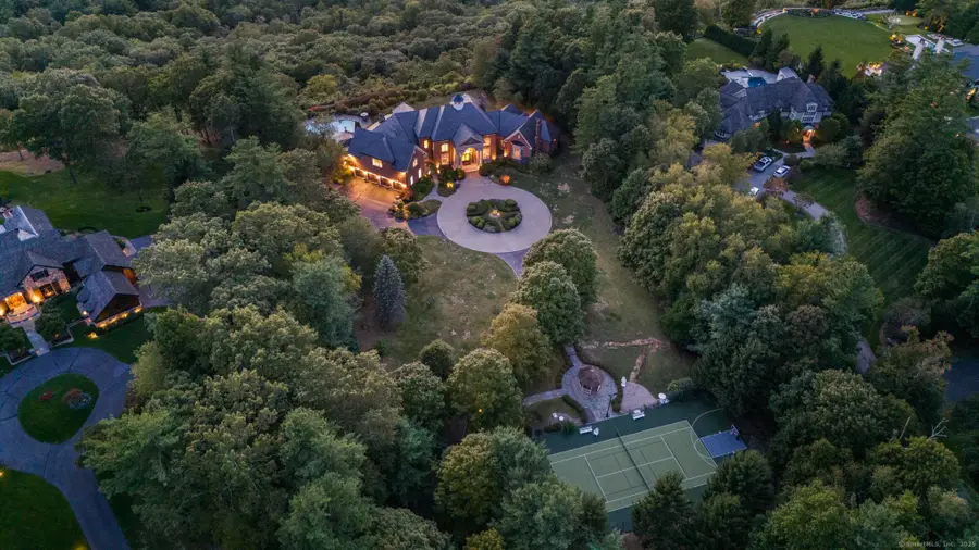 23 Robkins Road, Avon, CT 06001 - Image #3