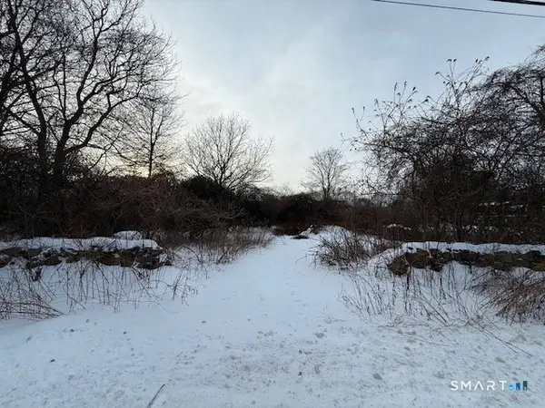 59 Montauk Avenue, Stonington, CT 06378