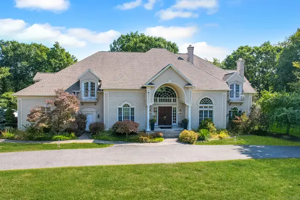 176 Hidden Pond Drive, Watertown, CT 06795