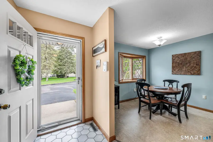 117 The Meadows #117, Enfield, CT 06082 - #2