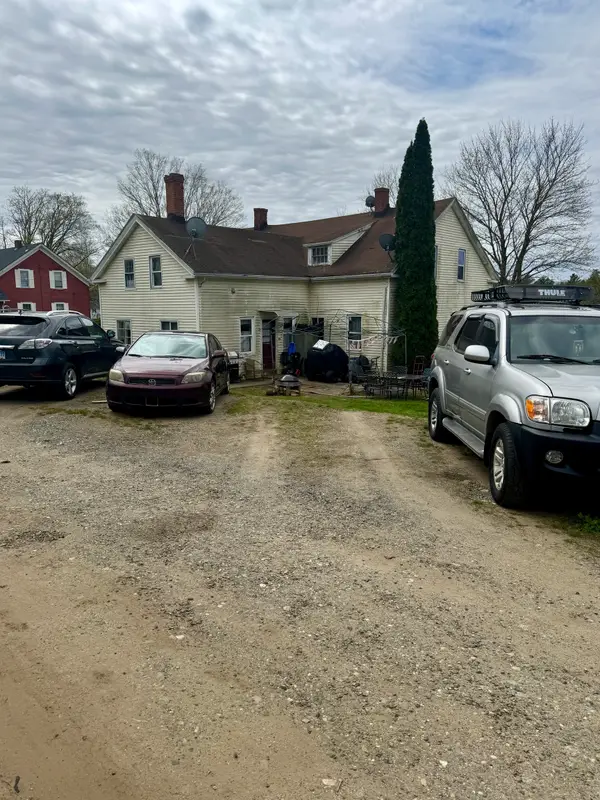 44-46 South Chestnut Street, Plainfield, CT 06374