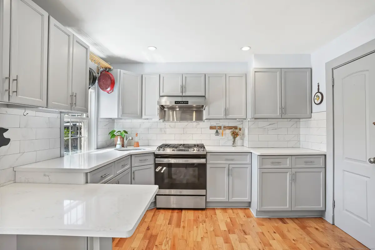 373 Iranistan Avenue, Bridgeport, CT 06604 - Image #1