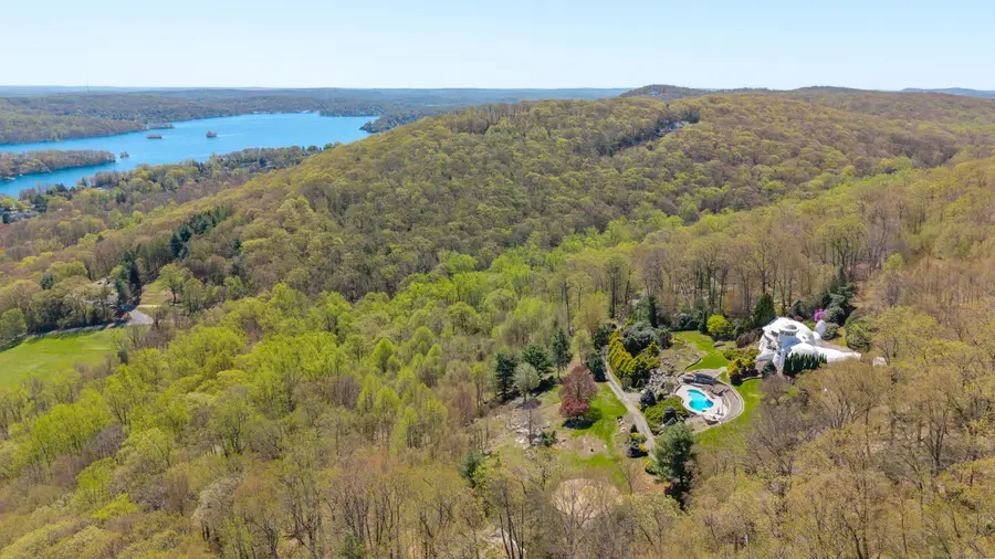 155 Shortwoods Road, New Fairfield, CT 06812 - Image #3