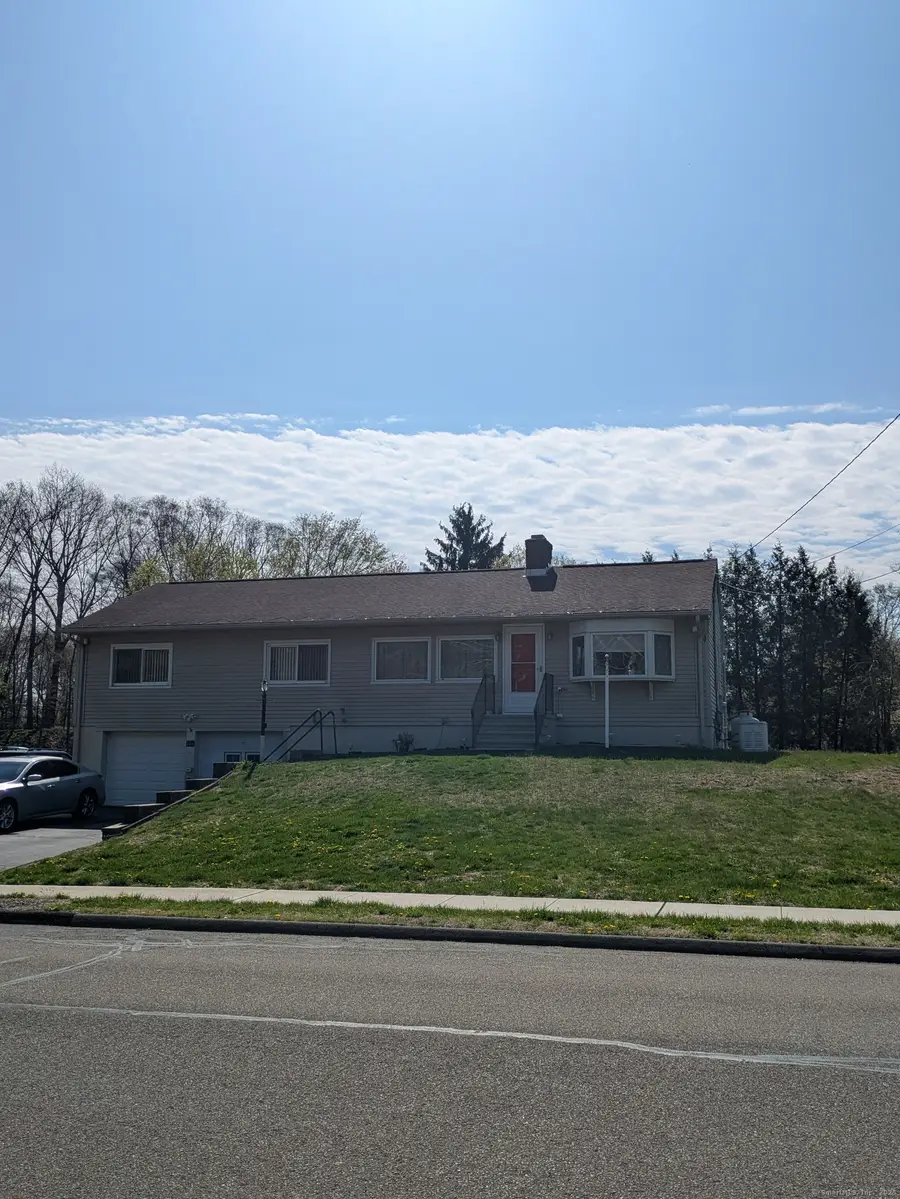 264 Timber Lane, Cheshire, CT 06410 - Image #2