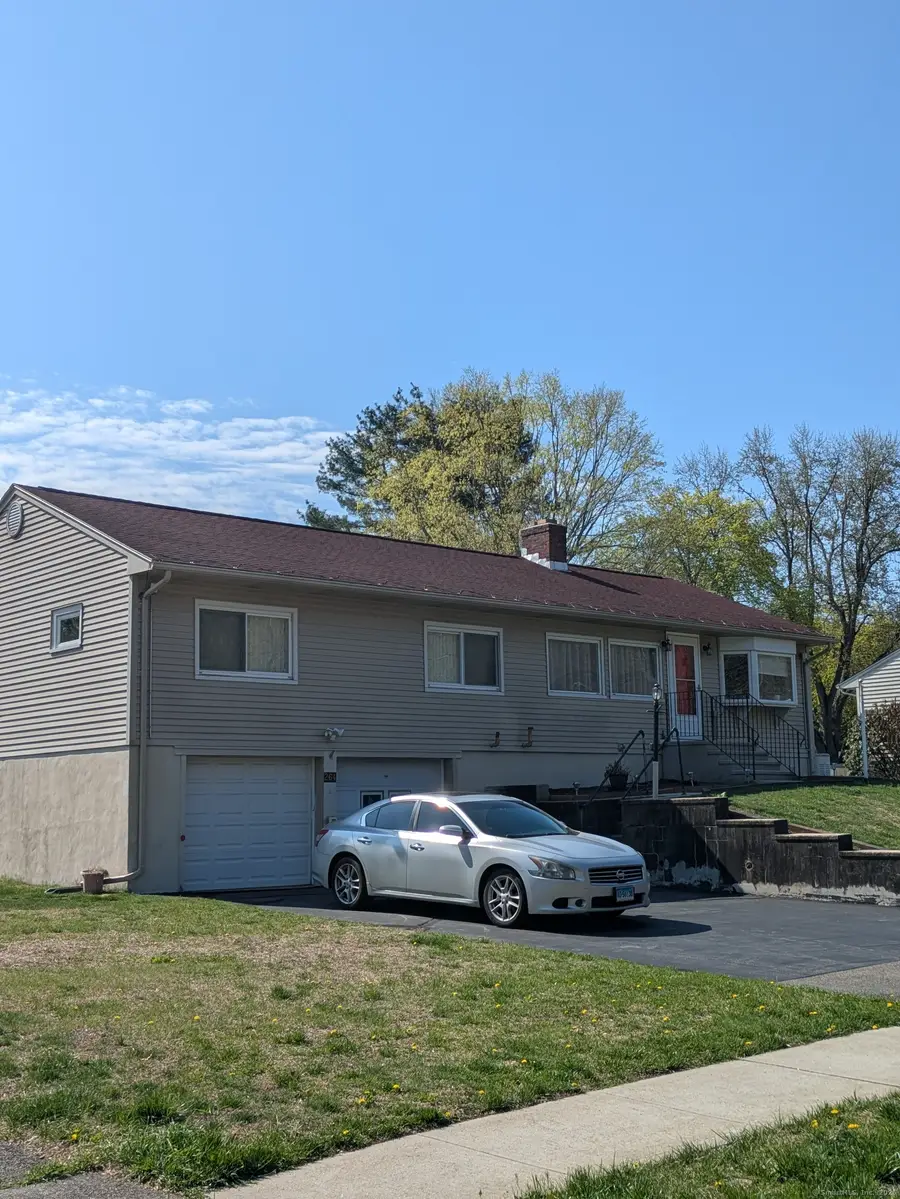 264 Timber Lane, Cheshire, CT 06410 - Image #3