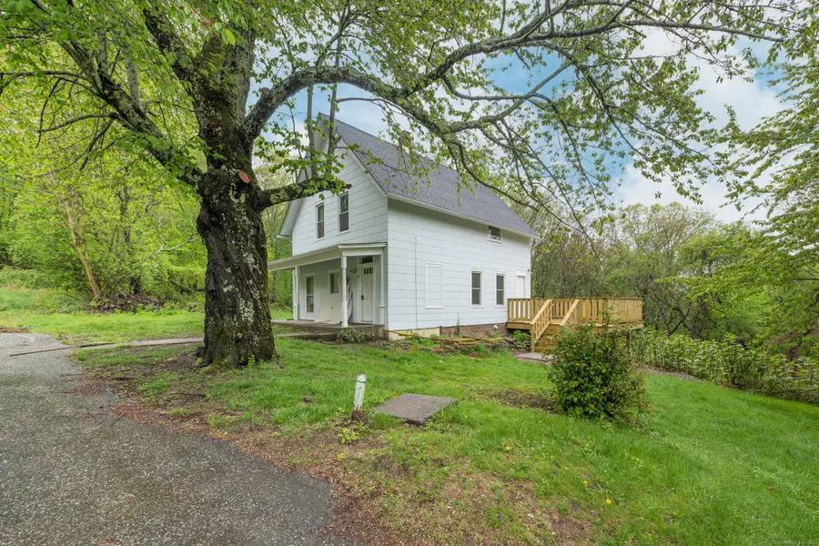 39 Tanner Avenue, Norwich, CT 06360 - Image #2