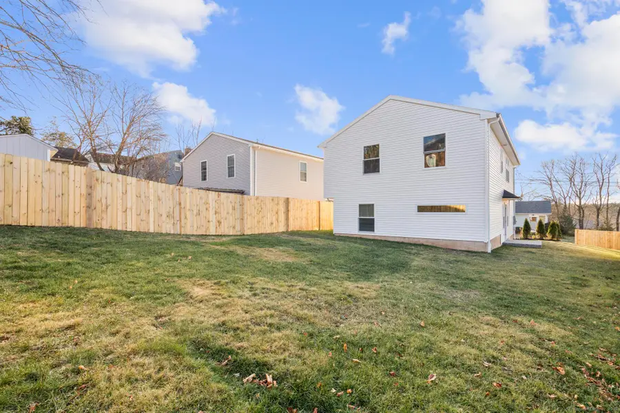 6 Bidwell Terrace, Middletown, CT 06457 - #3