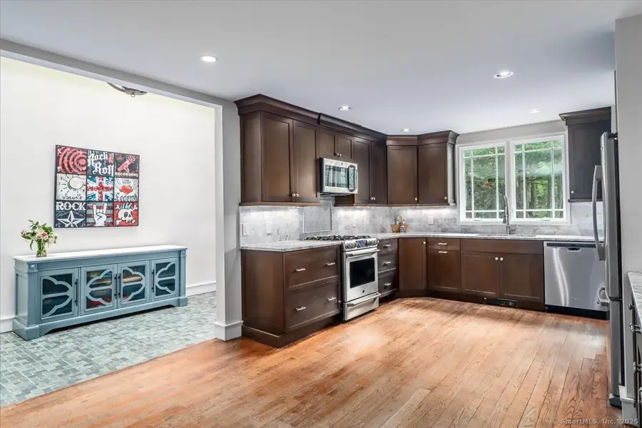 550 Barrack Hill Road, Ridgefield, CT 06877 - Image #3