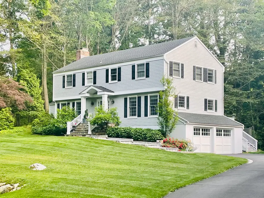 94 Glen Drive, New Canaan, CT 06840 - #2