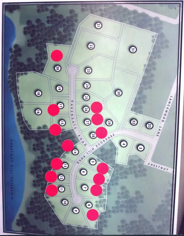 16 Oakengate Road, Wolcott, CT 06716