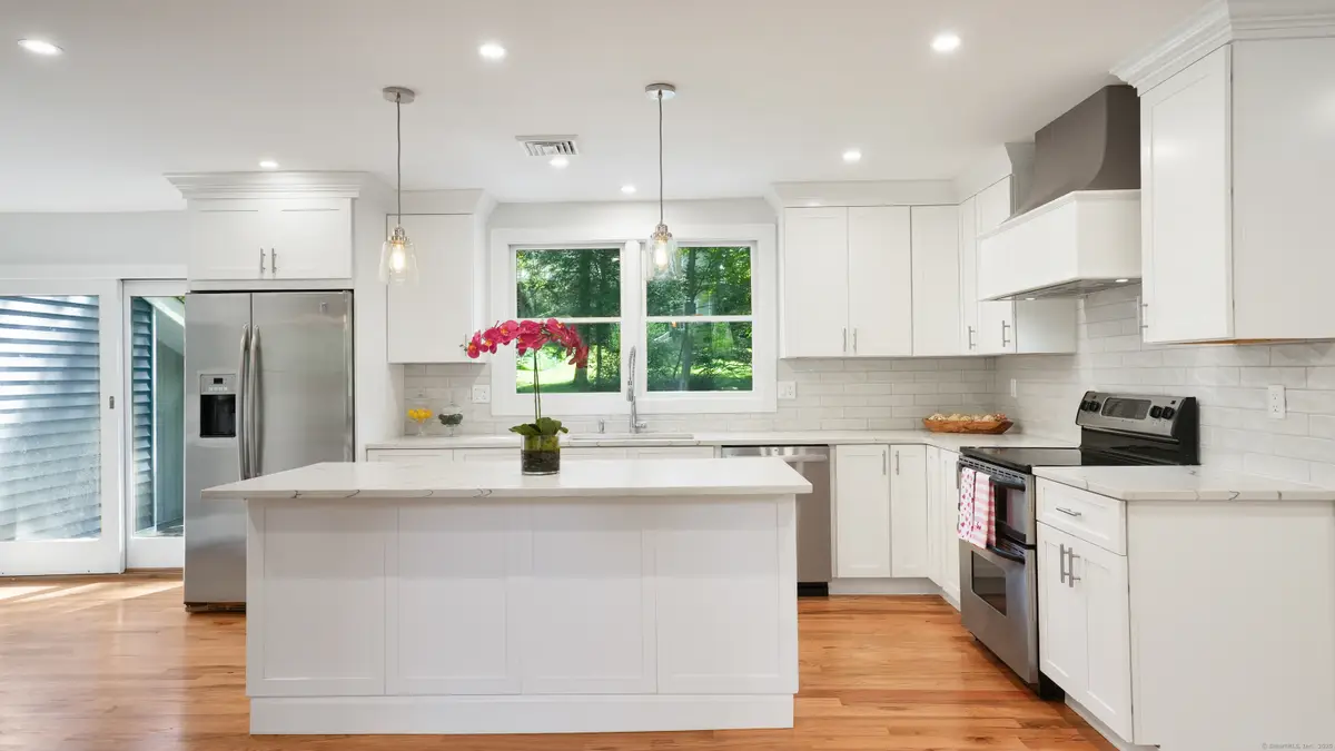 23 Valley View Lane, New Milford, CT 06776 - Image #1