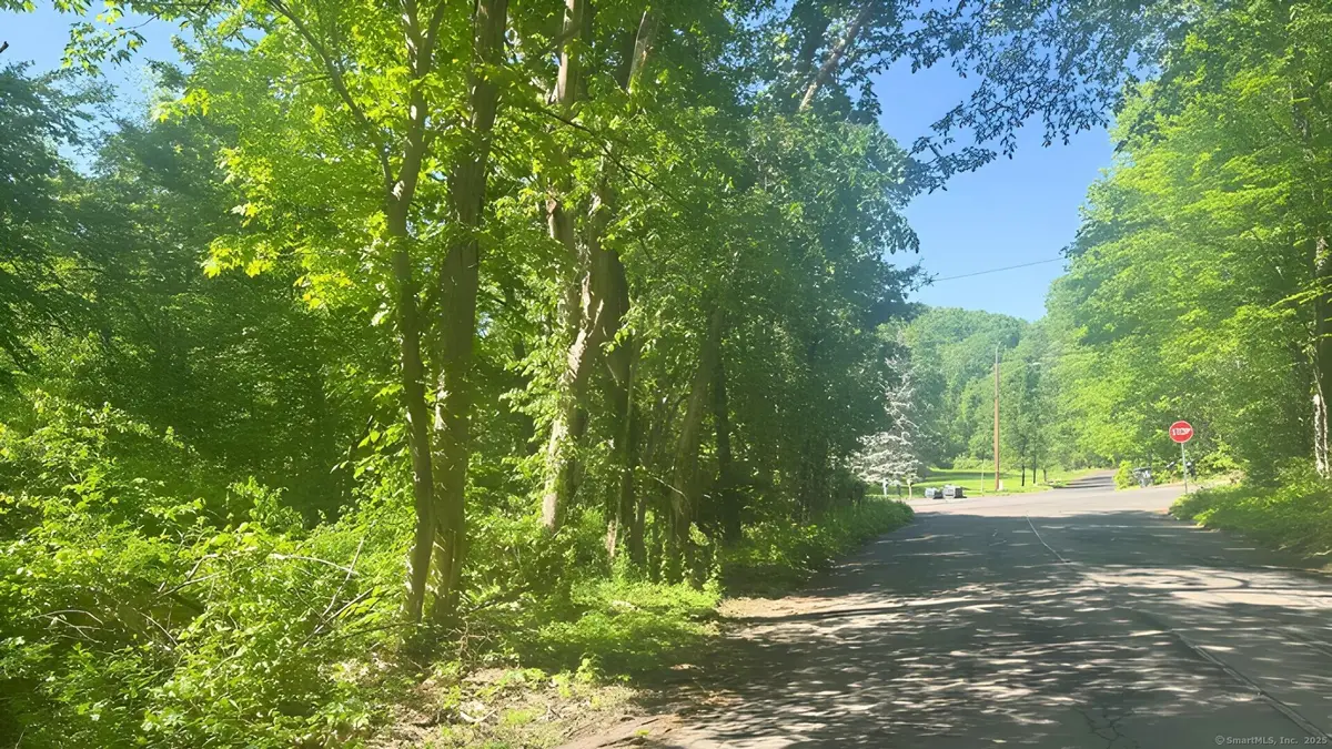 31 Bruschayt Drive, Hamden, CT 06518 - Image #1