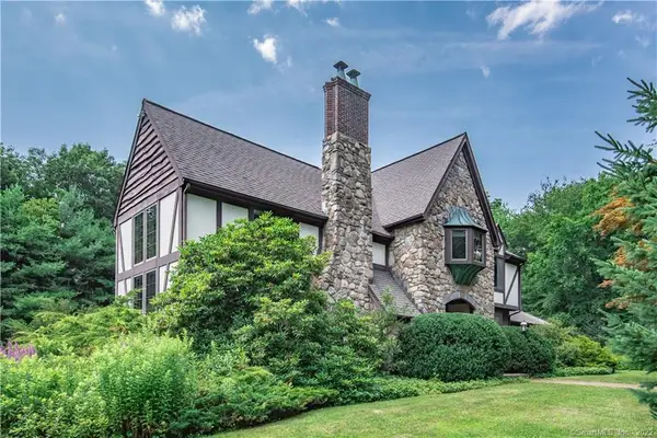 15 Tunxis Trail, Redding, CT 06896